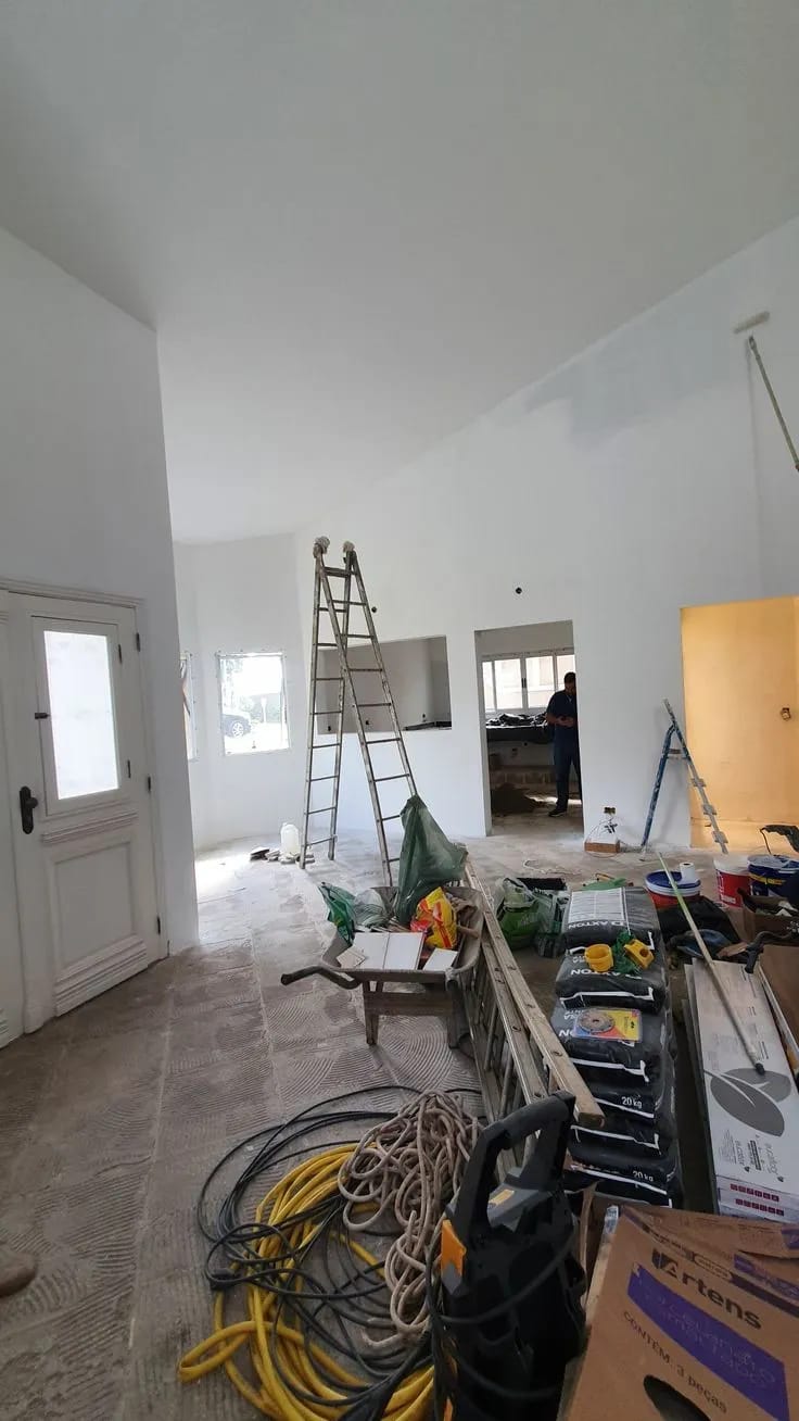 منزل قيد الترميم