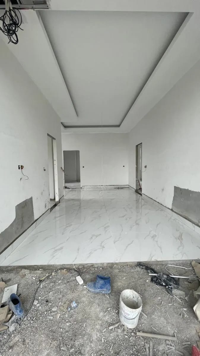 37-white-marble-hallway.jpeg