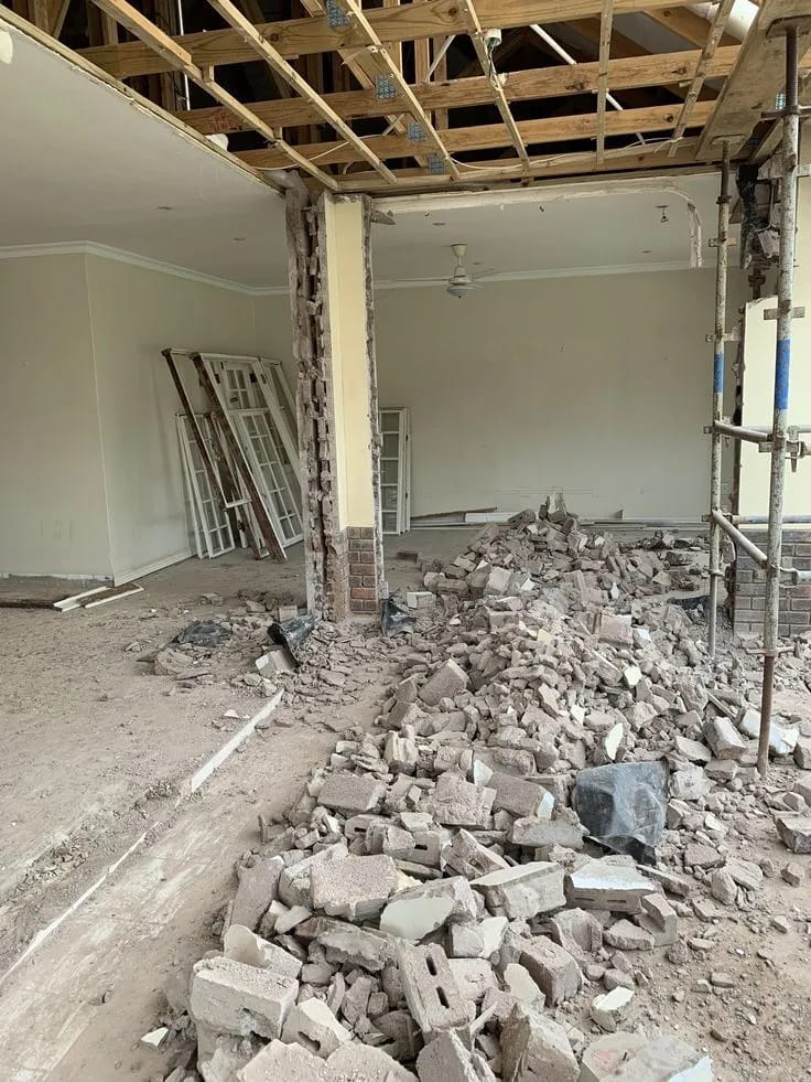 هدم وترميم داخلي